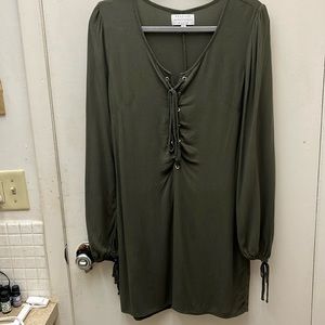Kendall & Kylie Olive mini Dress Size Small